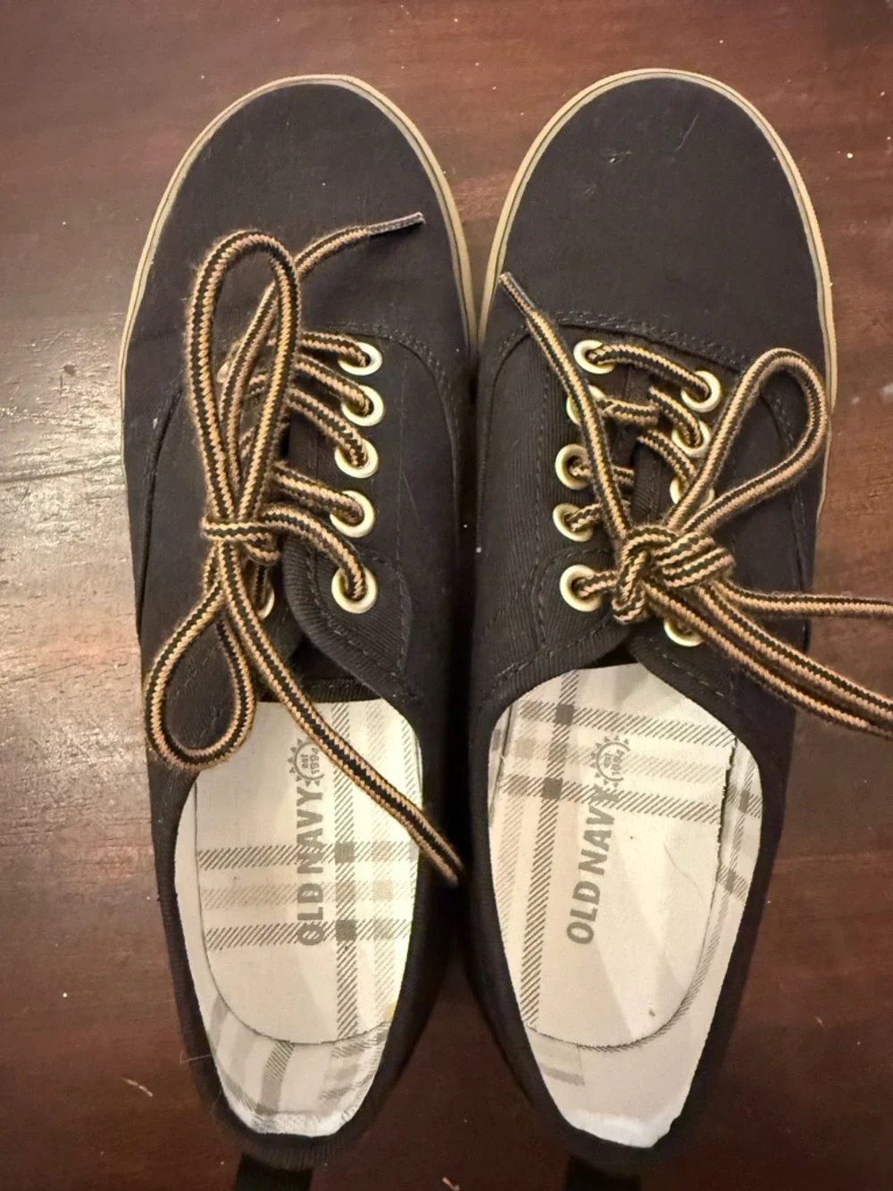 Old Navy Black Canvas Sneakers with Tan Trim boys size 3 big kid.